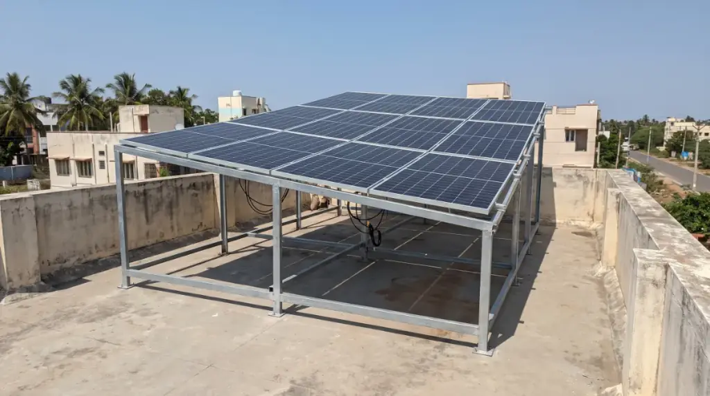 Rooftop solar system on an elevated structure over a two-storey independent house in Gummidipoondi